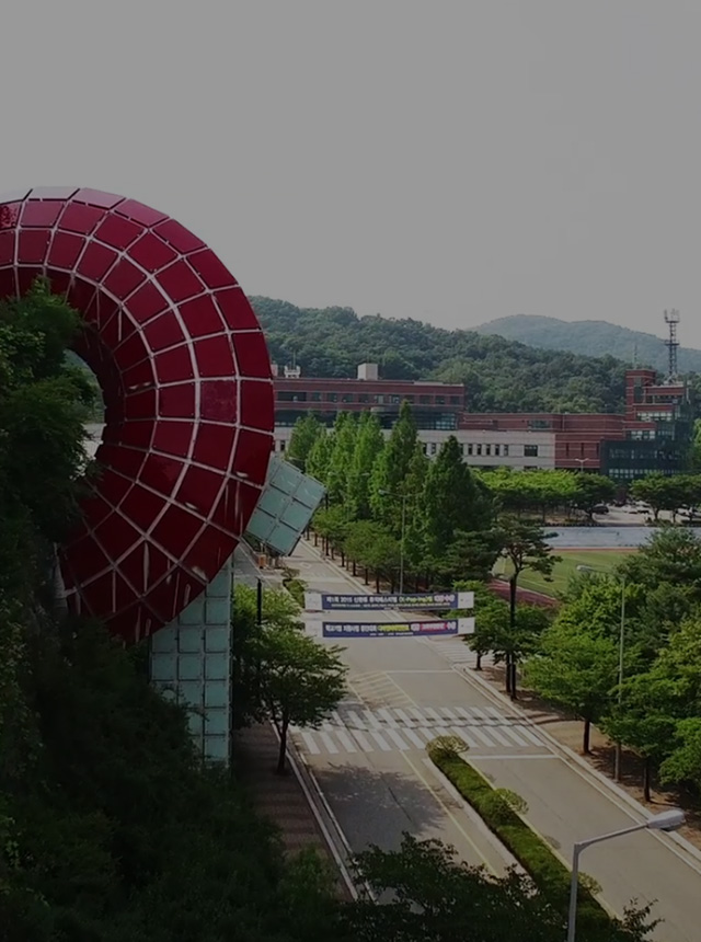 东亚广播艺术大学的全景